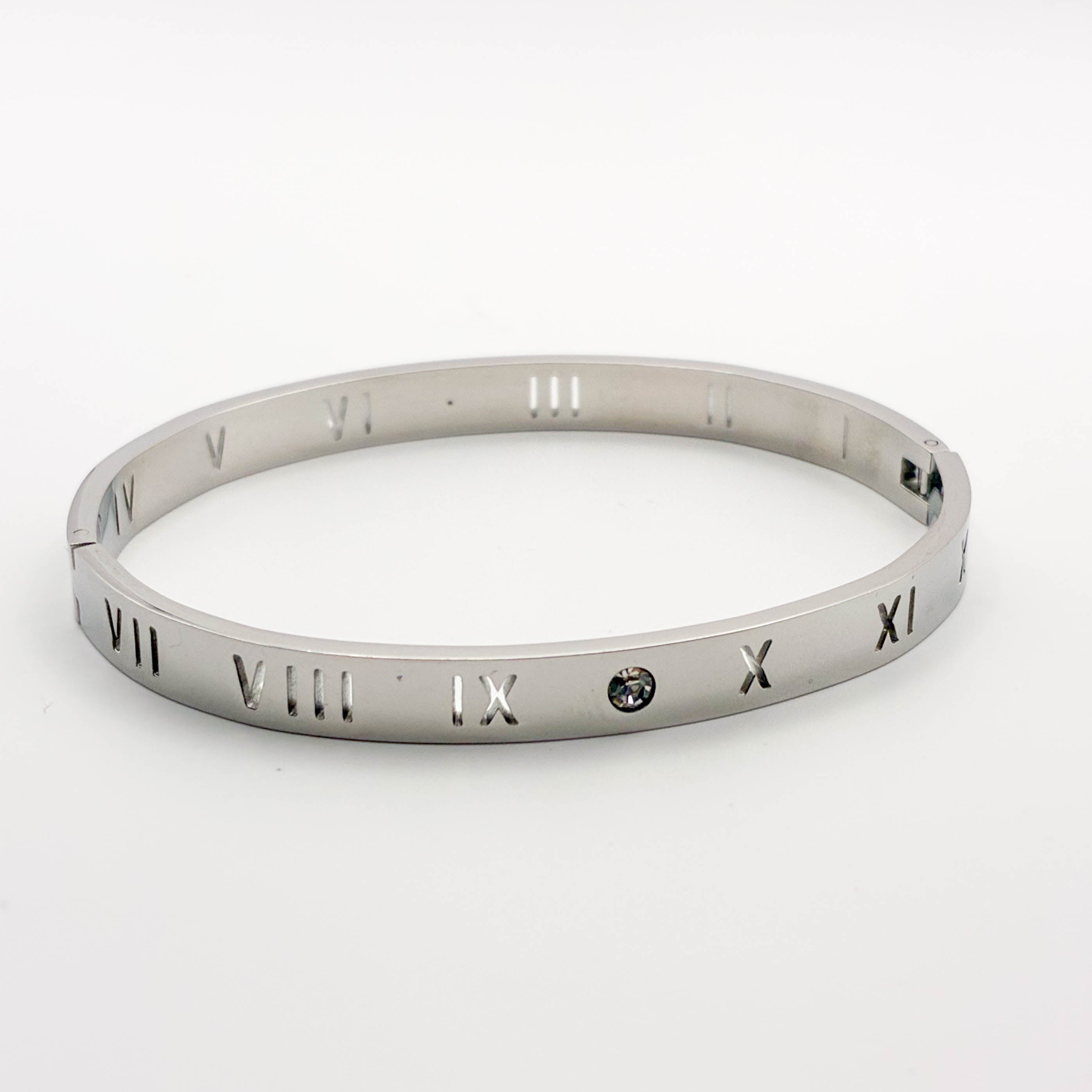 Roman Bangle