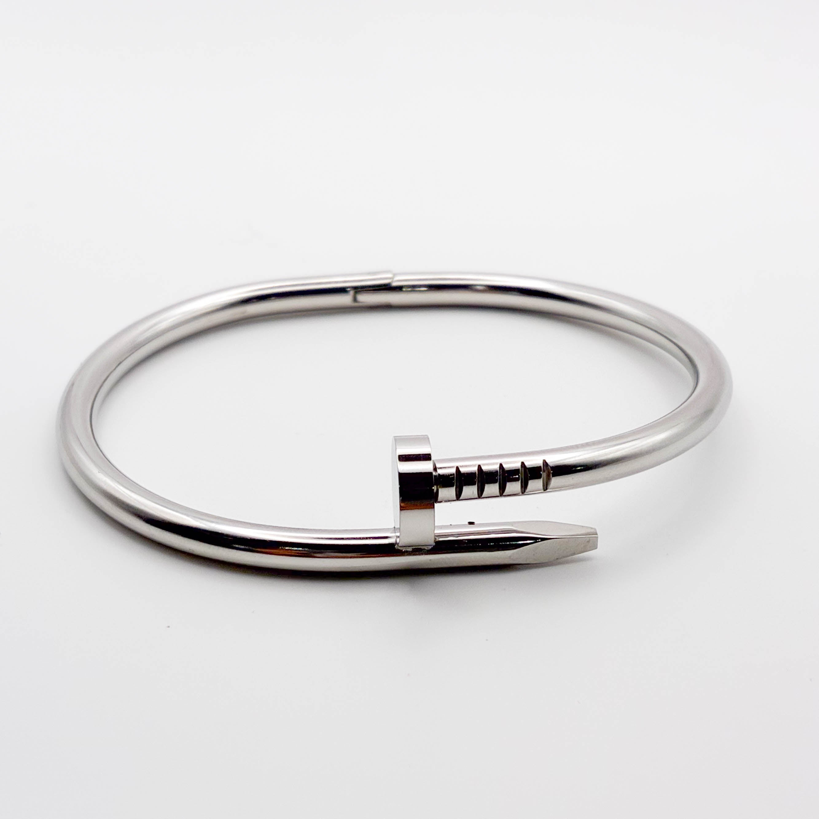 Nail Bangle