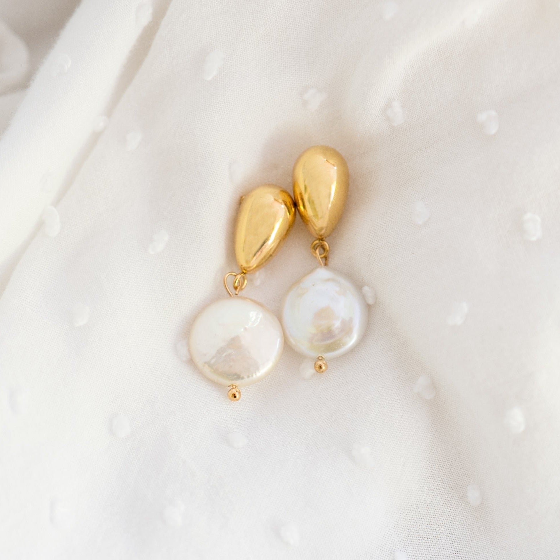 Roma Pearl Earrings