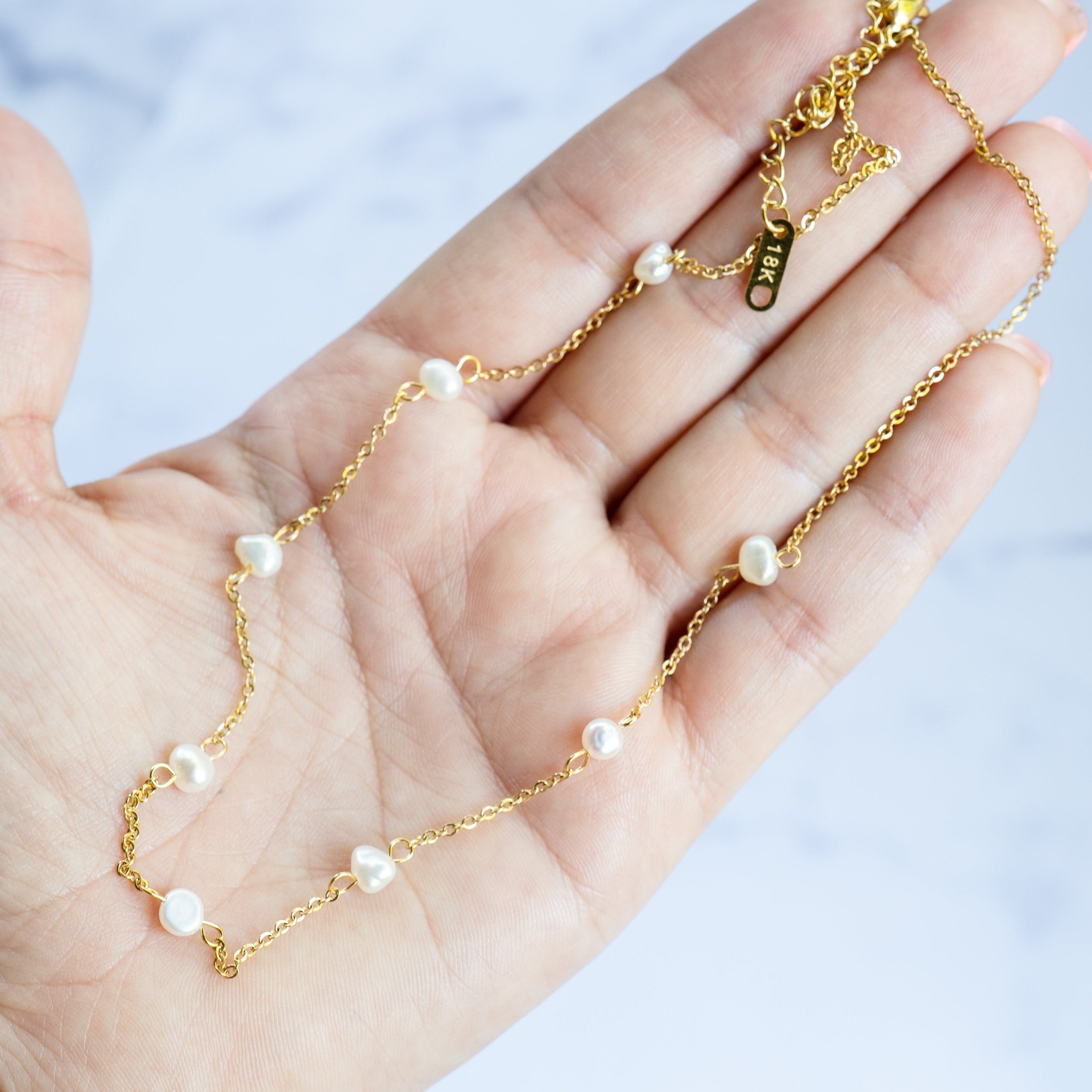 Mila Freshwater Pearl Necklace (18k Gold Plated)