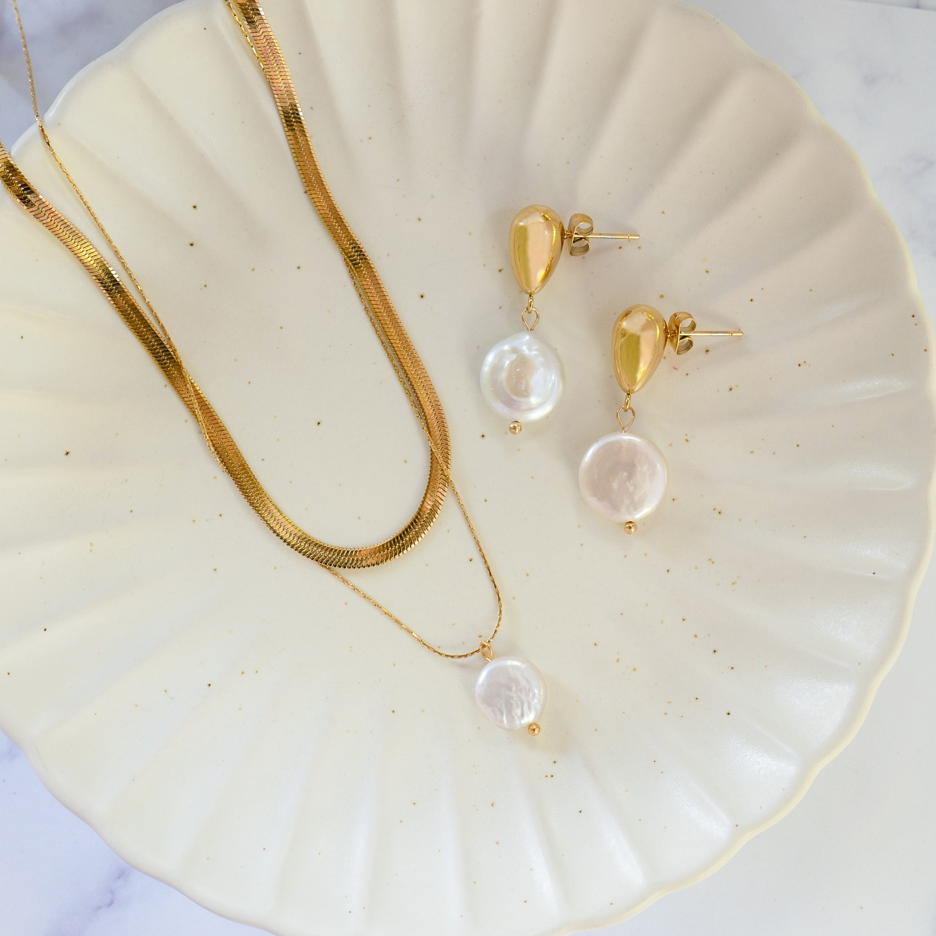 Roma Pearl Earrings