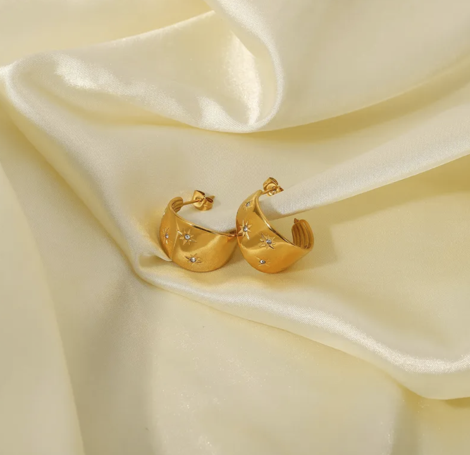 Nova Star Hoops (18k Gold Plated)